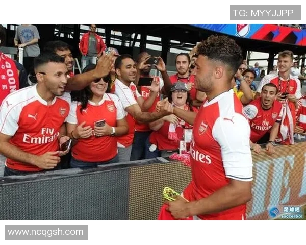 足球明星与女明星的爱情故事揭秘老板背后的璀璨人生 足球明星与女明星的爱情故事揭秘老板背后的璀璨人生