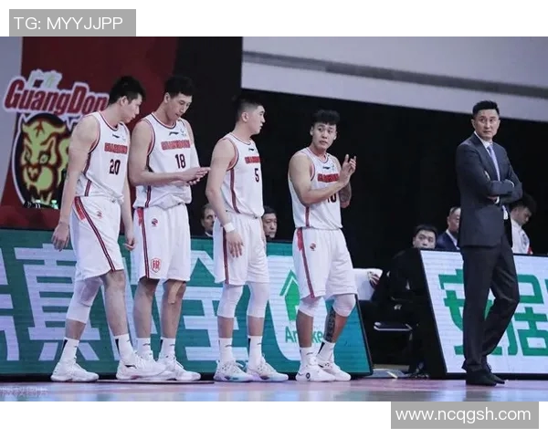 上海排球队以80分领跑奥运会积分榜展现强大实力与团队合作精神 上海排球队以80分领跑奥运会积分榜展现强大实力与团队合作精神