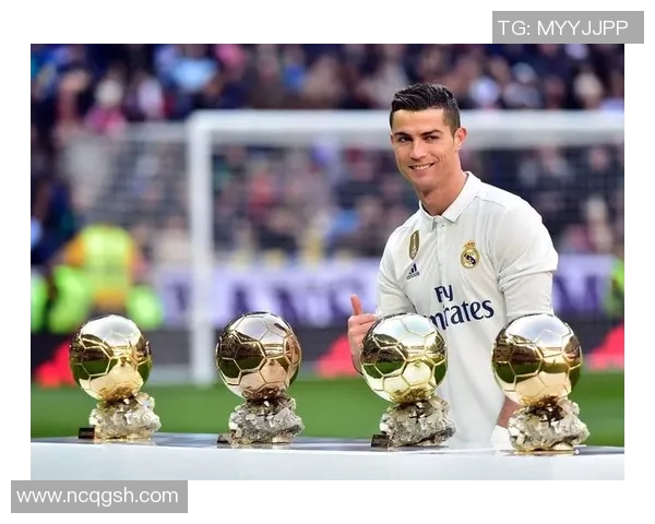 丹麦足球的璀璨星辰十位明星球员的传奇与成就回顾 丹麦足球的璀璨星辰十位明星球员的传奇与成就回顾