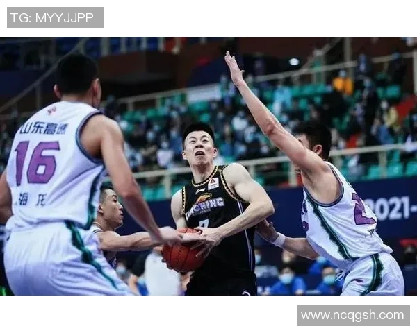 武汉篮球队进攻表现分析与得失评估探讨