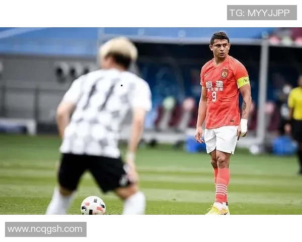 最抠门的足球明星揭秘他们如何在奢华生活中省钱的秘密与故事